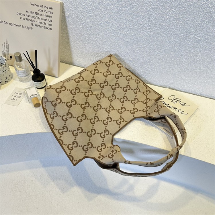 ブランドLVルイヴィトン Fendi グッチハンドバッグ ニット手持ちバッグ 大容量 ファション 人気 モノグラム柄 軽量 おしゃれ