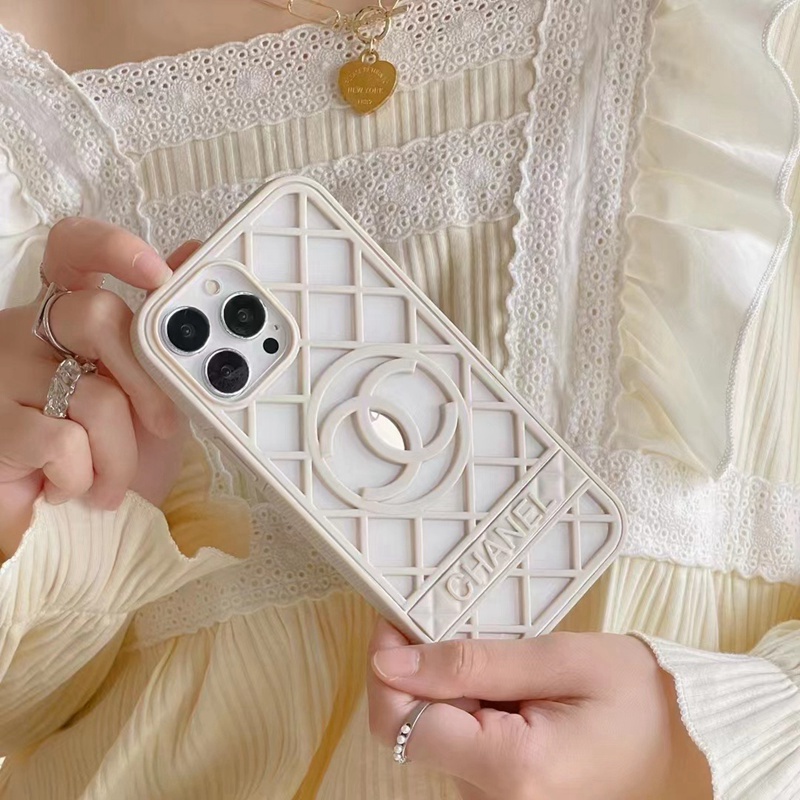 シャネル iphone14Plus/14ソフトケース