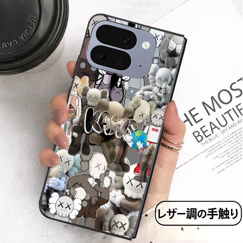 カウズiPhone ultra fold 2026折りたたみケース