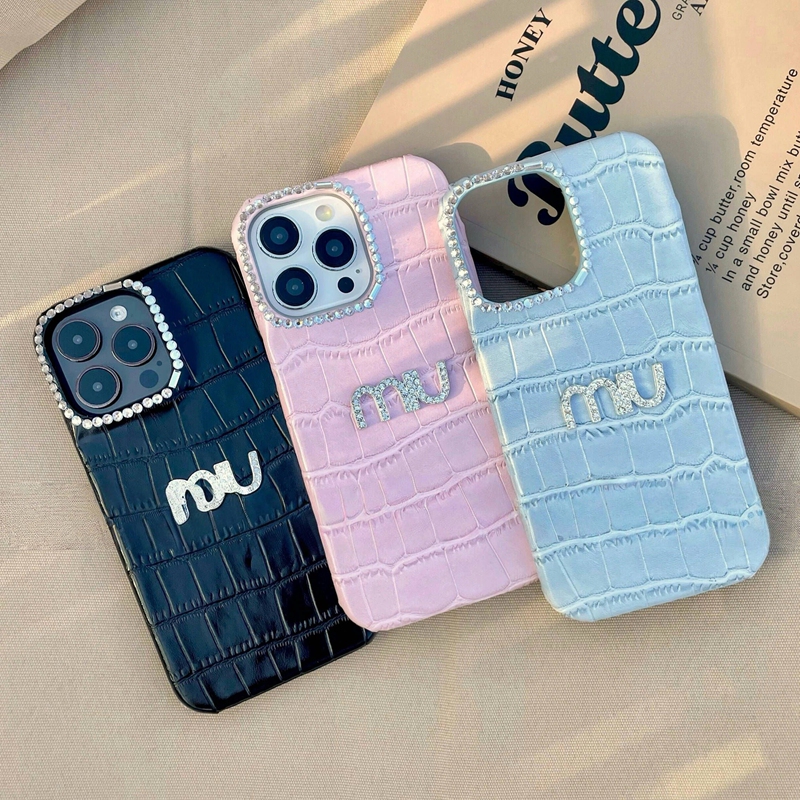 MiuMiuアイフォン17pro /16/15プロ/14/13カバー