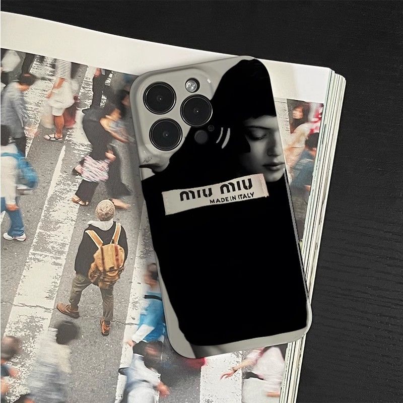 ミュウミュウ iphone17 /Air/16/15/14/13 Pro Max/17eケース