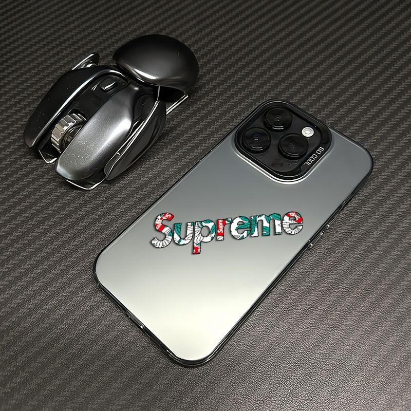 シュプリームiphone 18 16/15/14 17Pro/ airメンズケース