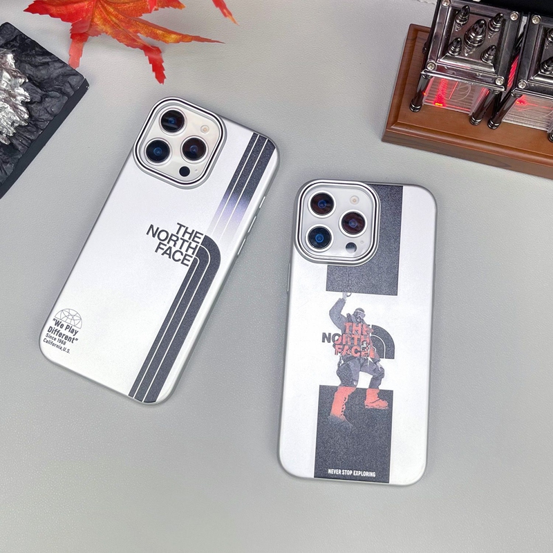 ザノースフェイスiphone17/16/15/14Pro Maxケース