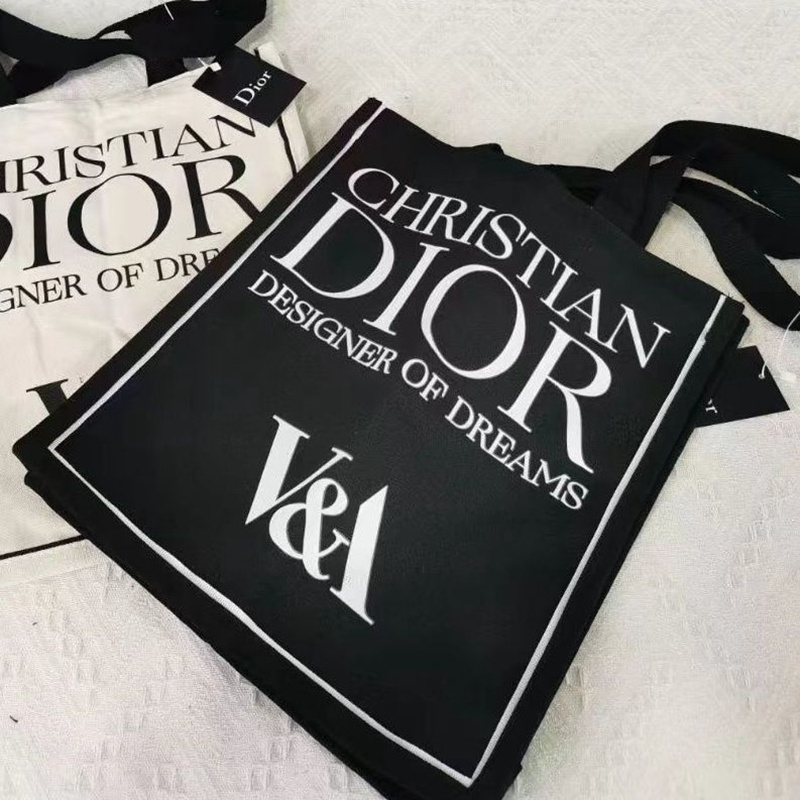 ディオールショルダーバッグ